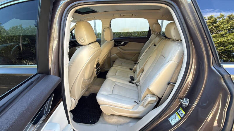 2017 Audi Q7 3.0T quattro Premium Plus