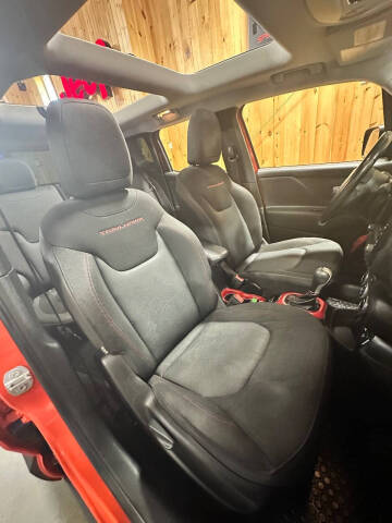 2017 Jeep Renegade Trailhawk