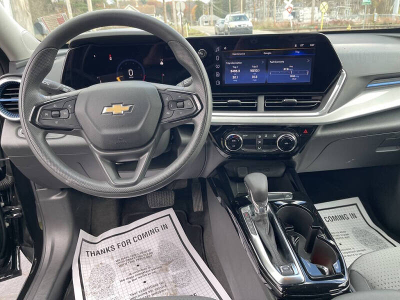 2024 Chevrolet Trax LT