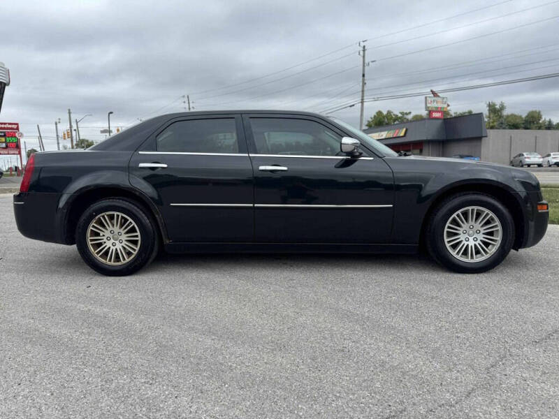 2010 Chrysler 300 Touring Plus