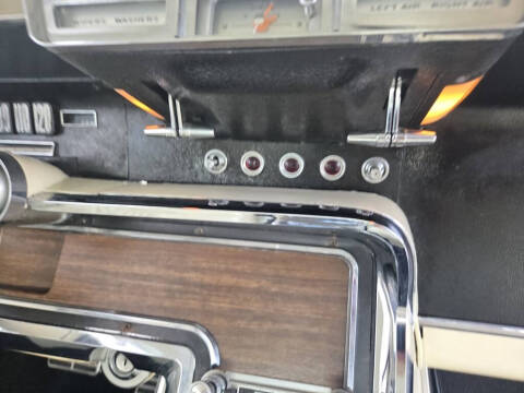 1964 Ford Thunderbird