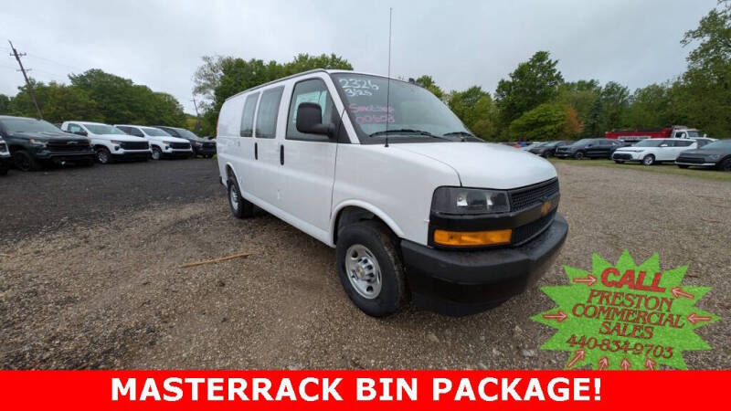 2025 Chevrolet Express 2500