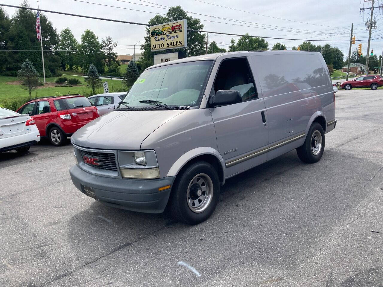 Gmc minivan for hot sale sale