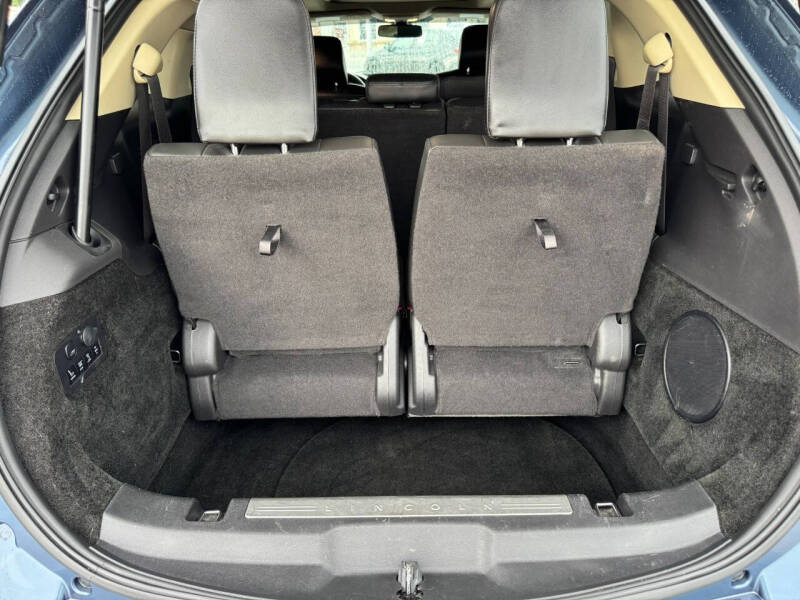 2018 Lincoln MKT Reserve