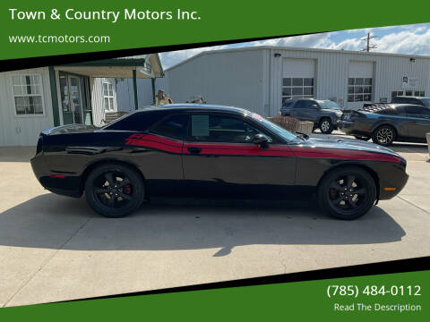 2013 Dodge Challenger for sale at Town & Country Motors Inc. in Meriden KS