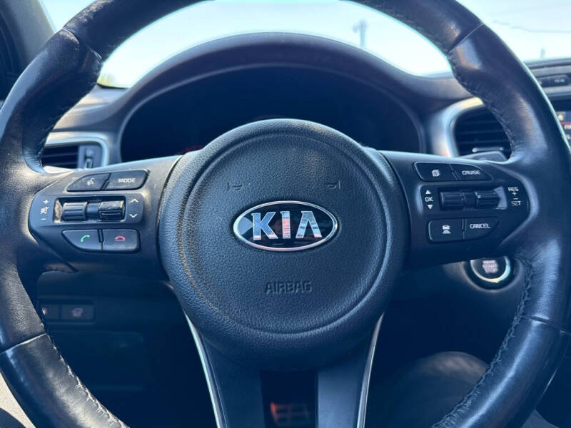 2016 Kia Sorento SX Limited