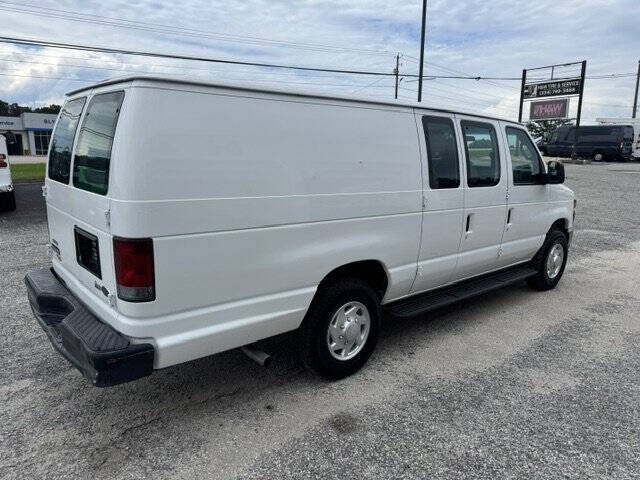 2011 Ford E-Series E-250