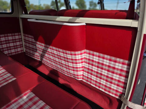 1975 Volkswagen Type 2