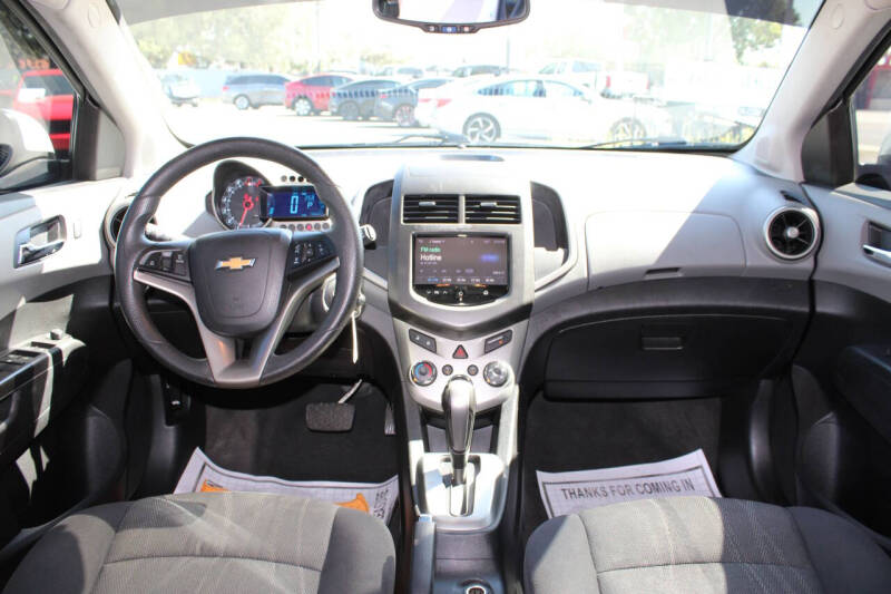 2014 Chevrolet Sonic LT Auto