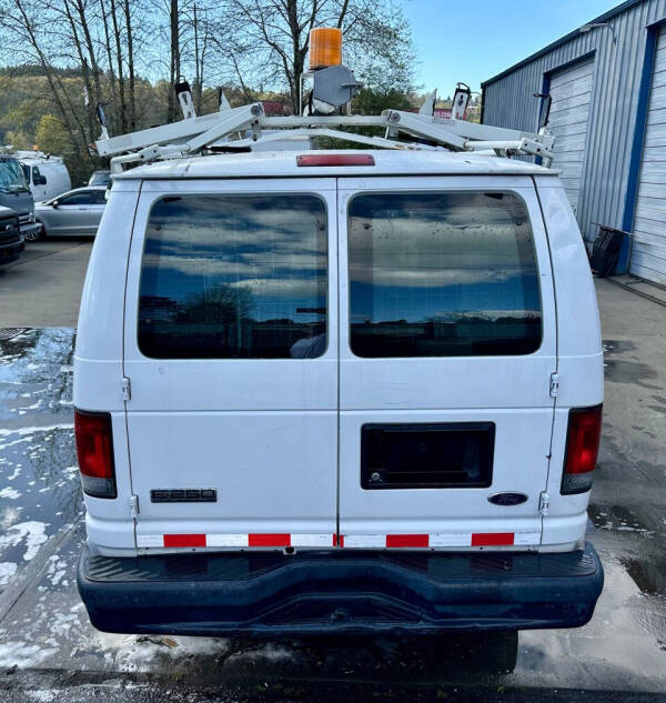 2010 Ford E-Series E-250