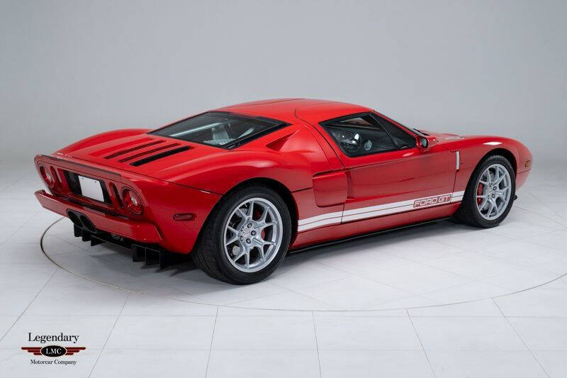 2005 Ford GT
