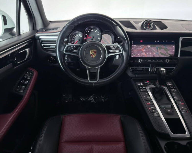 2021 Porsche Macan