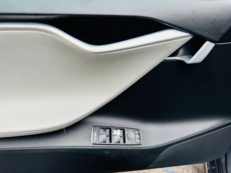 2014 Tesla Model S P85