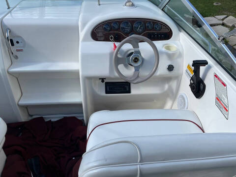 1998 Sea Ray 215EC
