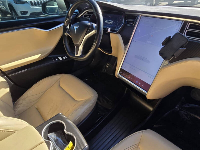 2016 Tesla Model S P90D