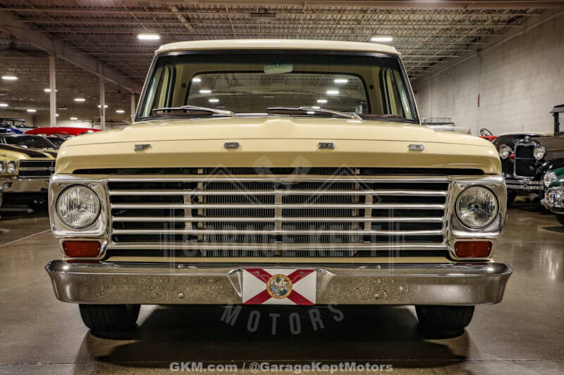 1967 Ford F-100