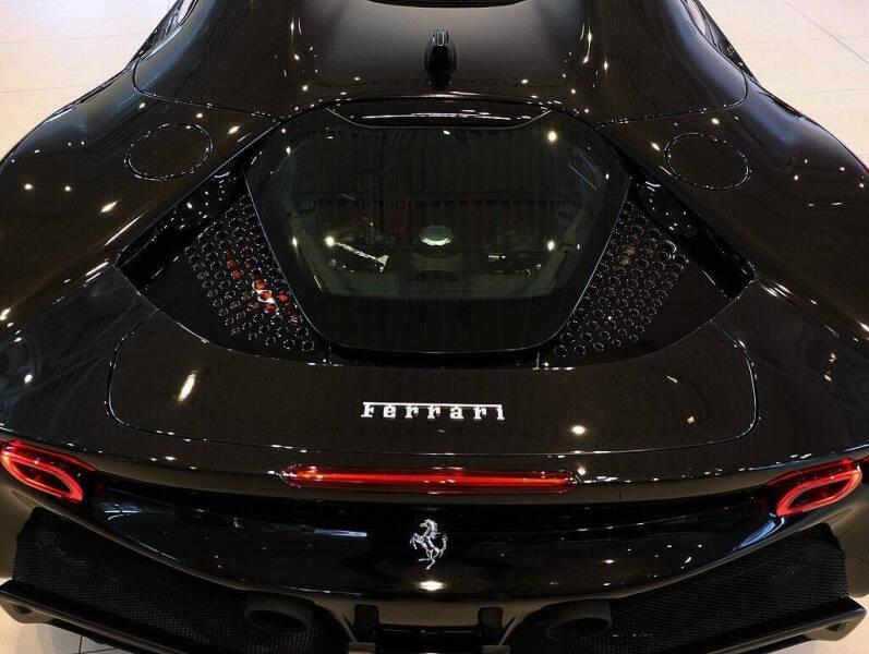 2022 Ferrari SF90 Spider