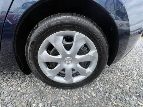 2015 Mazda MAZDA3 i Sport