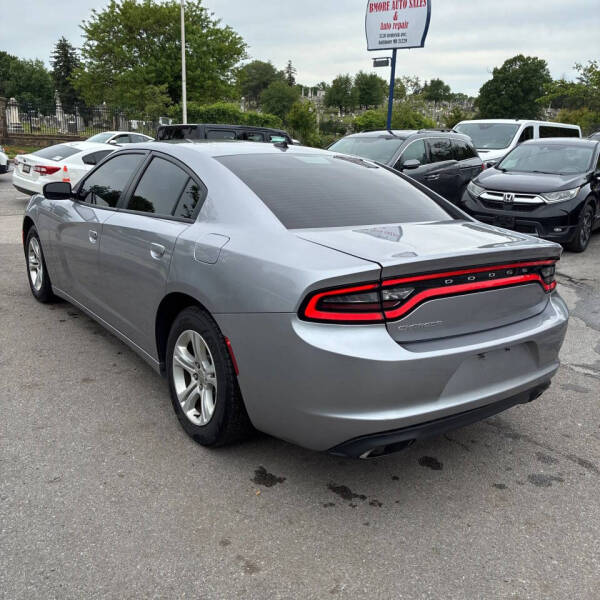 2016 Dodge Charger SE