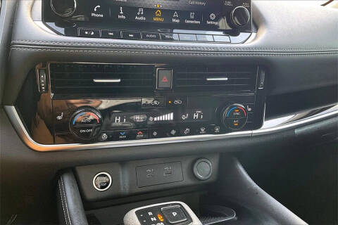 2022 Nissan Rogue SL