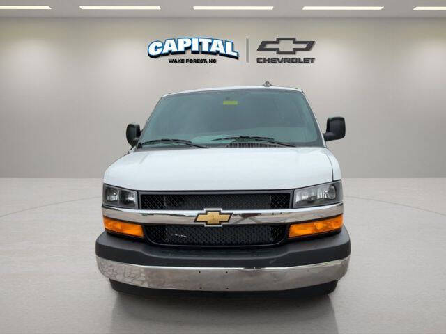 2025 Chevrolet Express 2500
