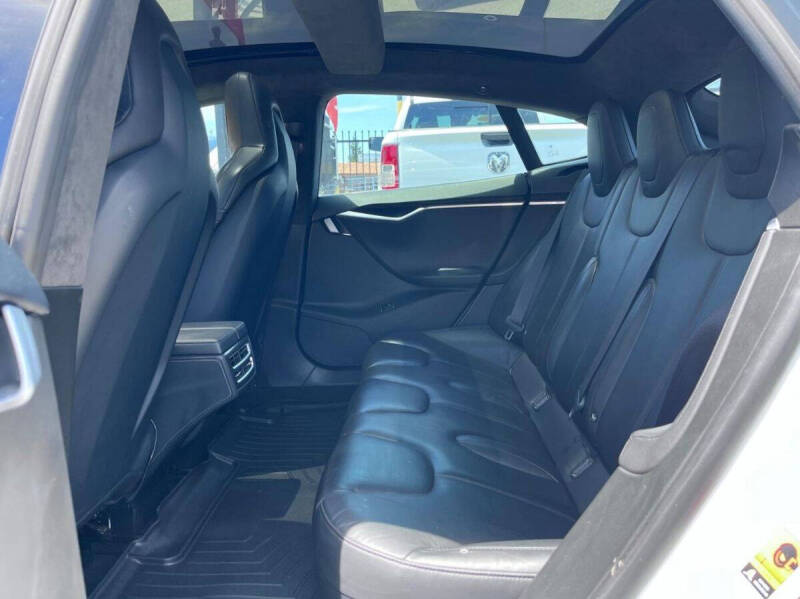 2015 Tesla Model S P85D
