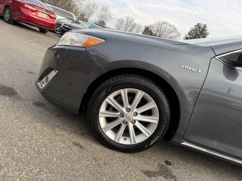 2012 Toyota Camry Hybrid XLE