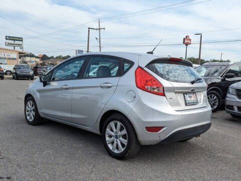 2013 Ford Fiesta SE