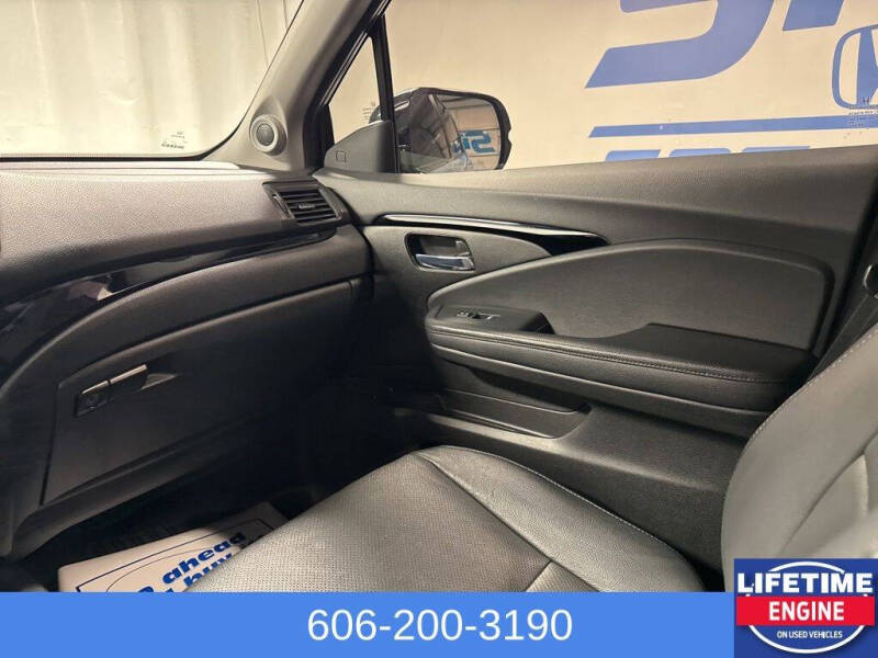 2022 Honda Pilot Elite