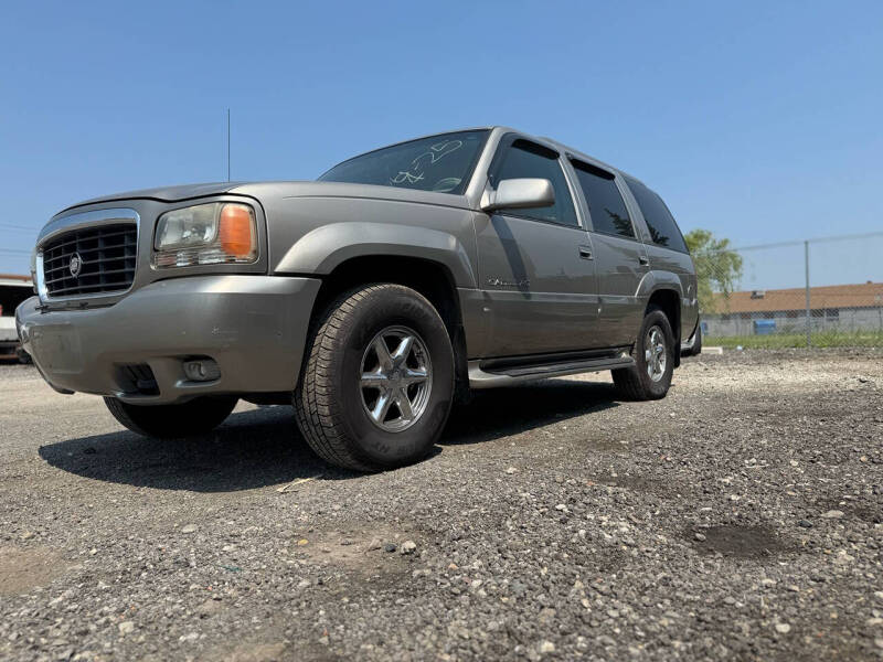 2000 Cadillac Escalade