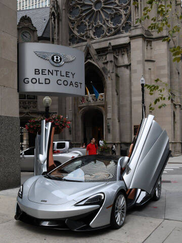 2017 McLaren 570GT