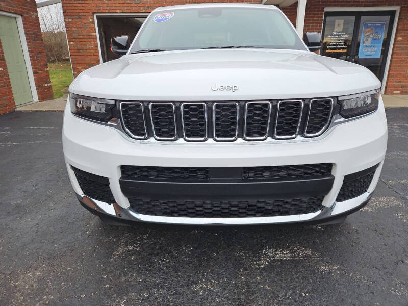 2023 Jeep Grand Cherokee L Laredo