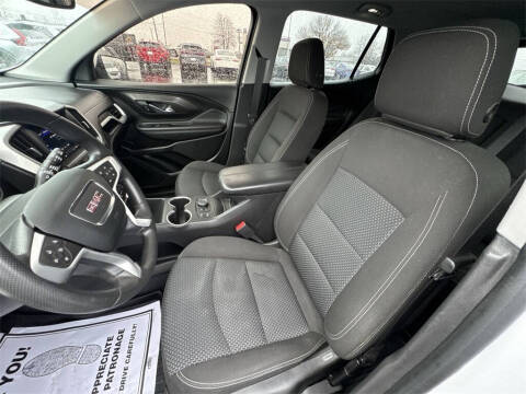 2022 GMC Terrain SLE