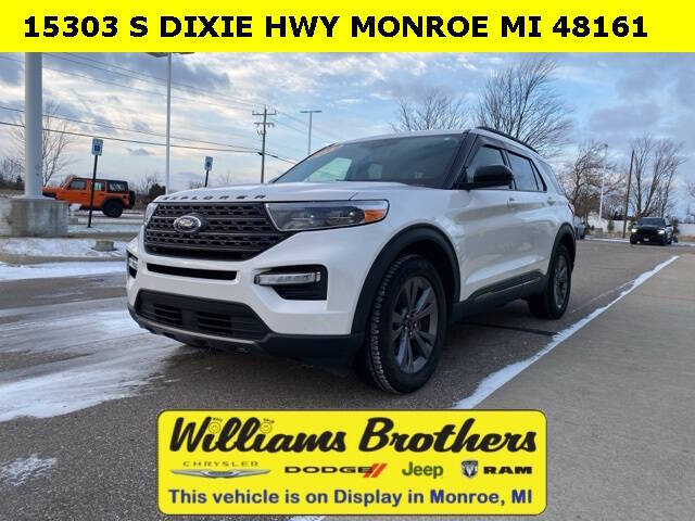 2022 Ford Explorer XLT's photo