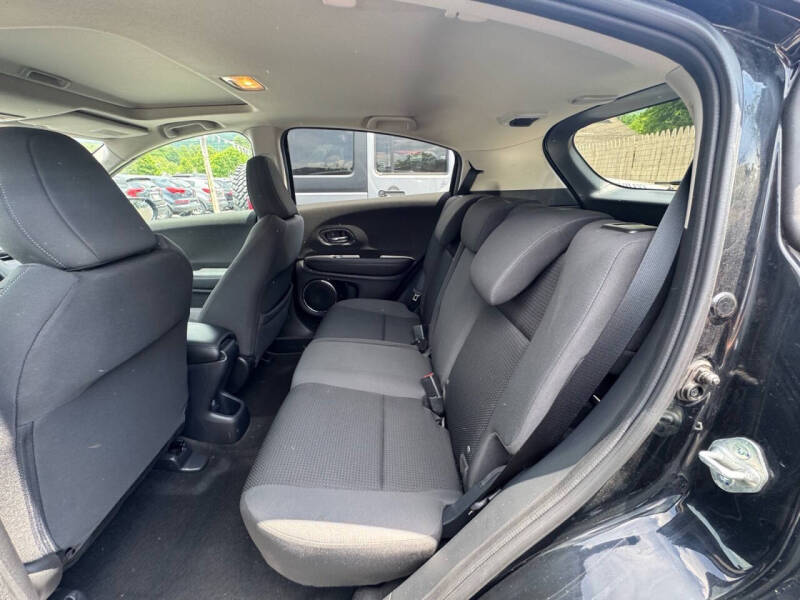 2022 Honda HR-V EX