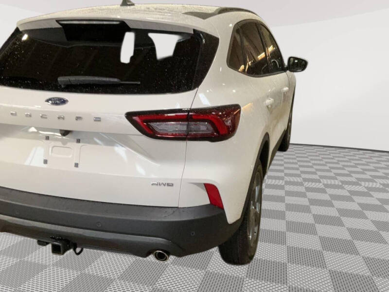 2026 Ford Escape ST-Line Select