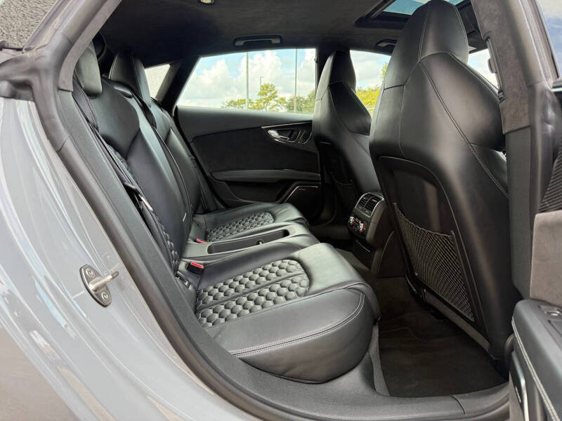 2018 Audi RS 7 4.0T quattro performance