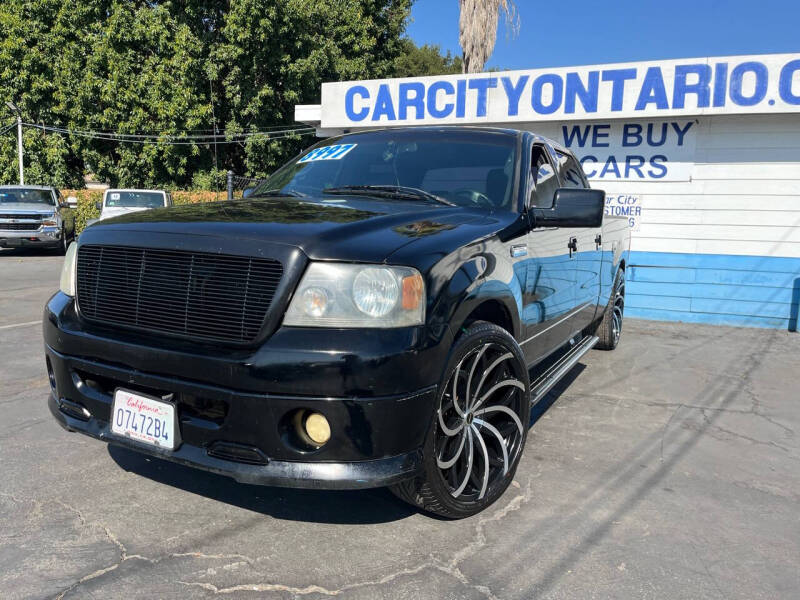 2007 Ford F-150 XLT photo 2