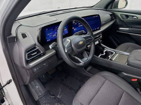 2024 Chevrolet Traverse LS