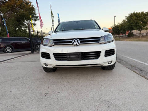 2013 Volkswagen Touareg TDI Lux