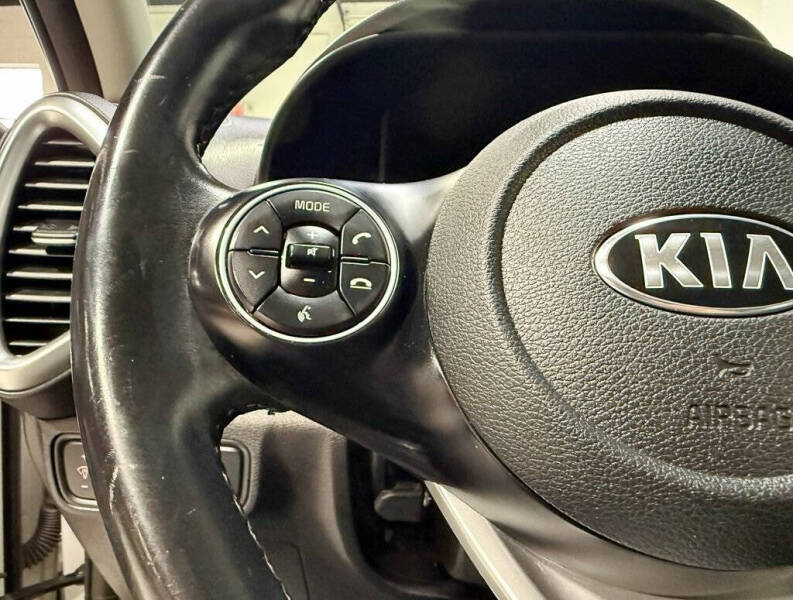 2020 Kia Soul GT-Line