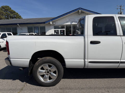 2004 Dodge Ram 1500 SLT