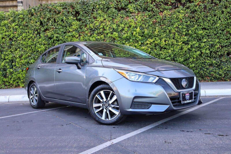 2020 Nissan Versa SV