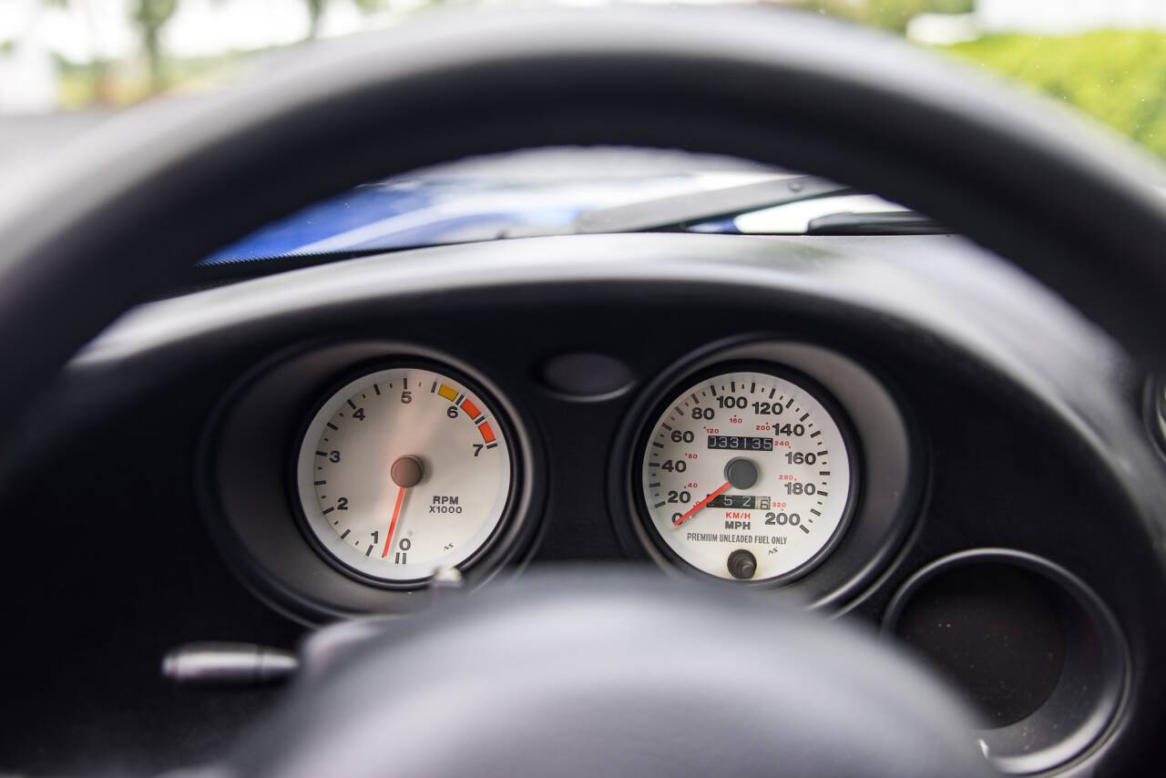 1997 Dodge Viper 17