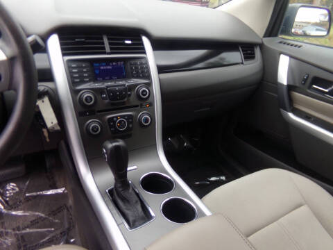 2013 Ford Edge SE