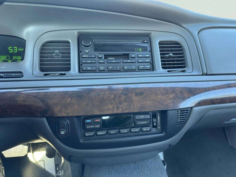 2005 Mercury Grand Marquis LS Premium