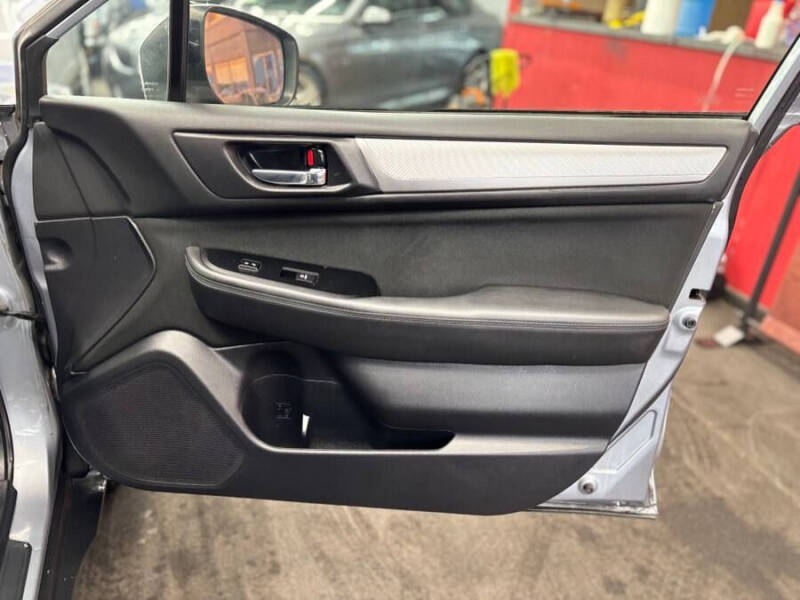 2019 Subaru Outback 2.5i Premium
