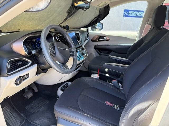 2017 Chrysler Pacifica Touring