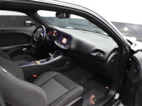 2017 Dodge Challenger SXT