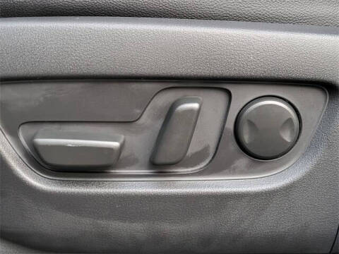 2025 Mazda CX-70 Plug-in Hybrid Premium